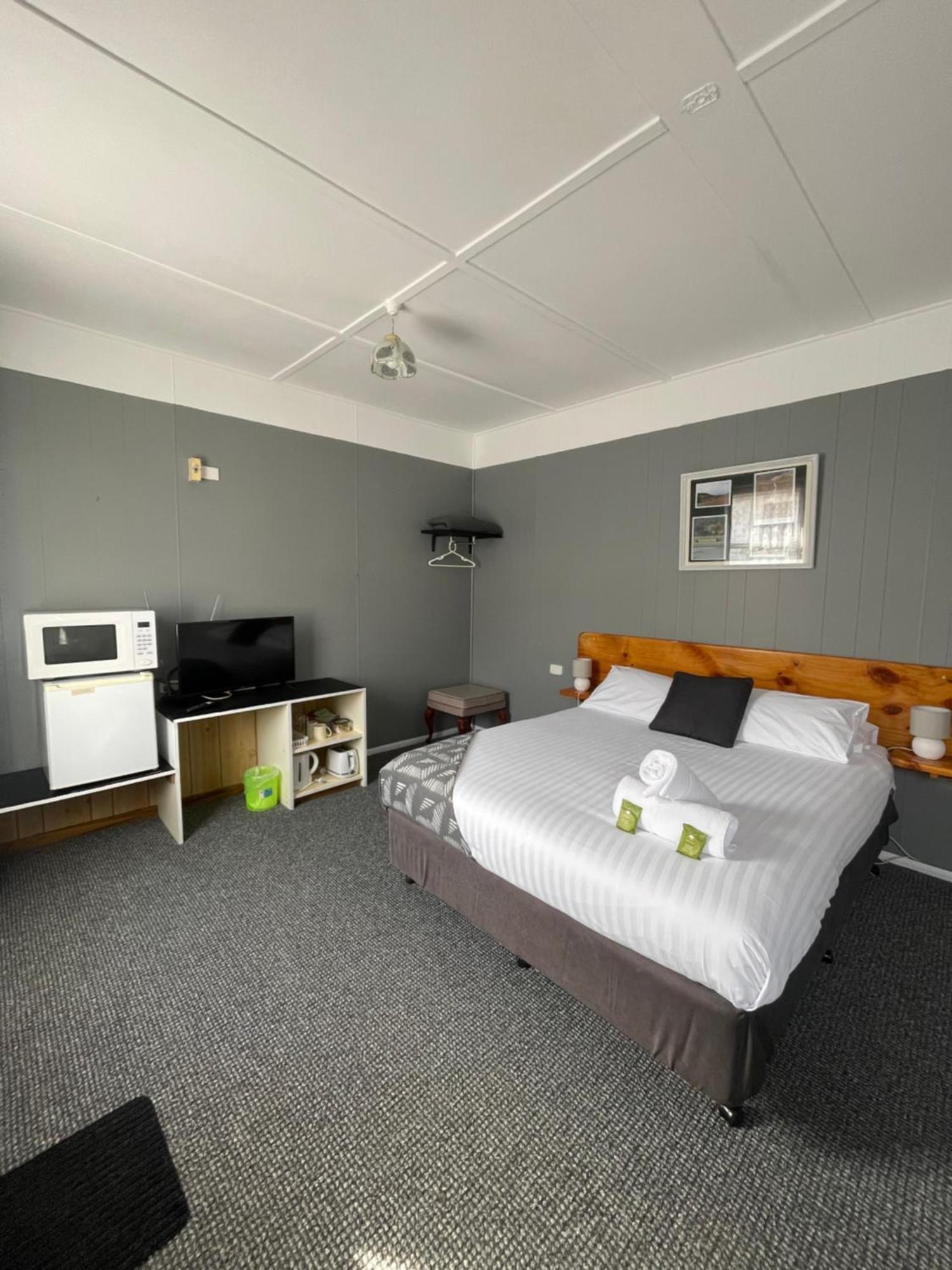 Mountain View Motel Queenstown Dış mekan fotoğraf