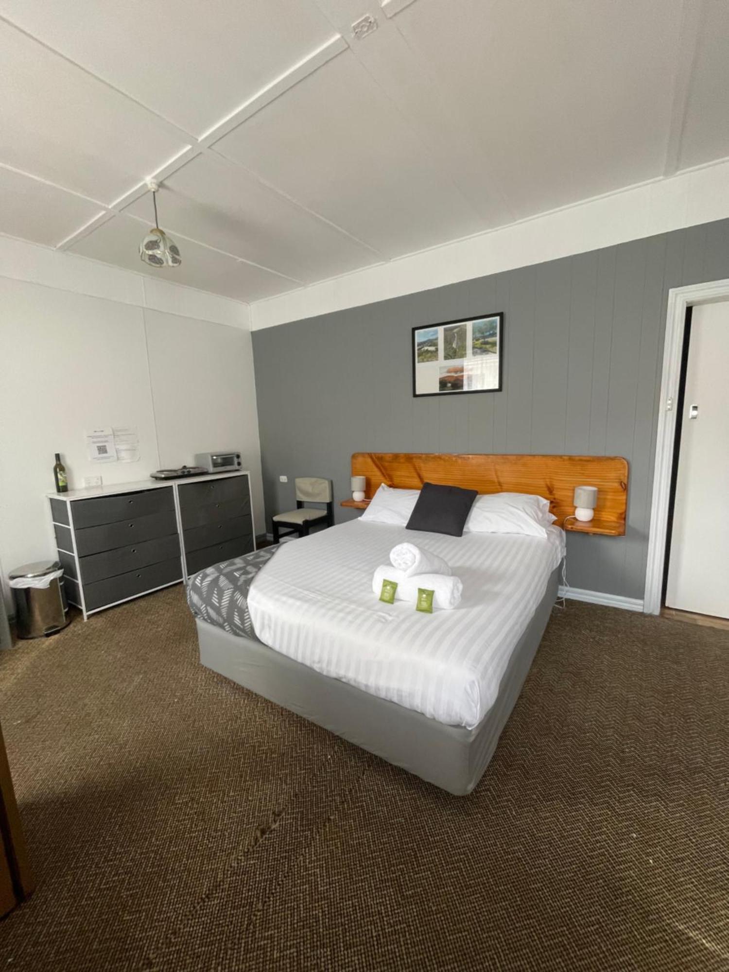 Mountain View Motel Queenstown Dış mekan fotoğraf
